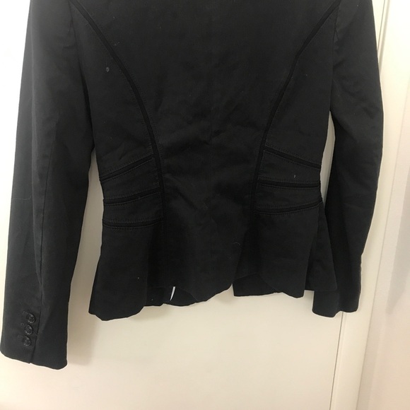 White House black market ruffles collared tuxedo blazer black size 2 - Picture 10 of 11